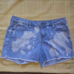 SALE! Arizona Jean Cut Off Light Blue shorts 9